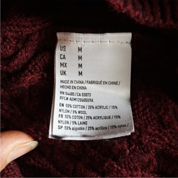 AE Maroon Sweater - Picture 3 of 7